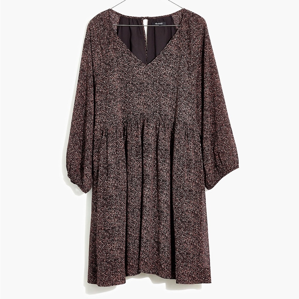 Madewell Crinkle Georgette V-Neck Babydoll Dress in Brushed Texture